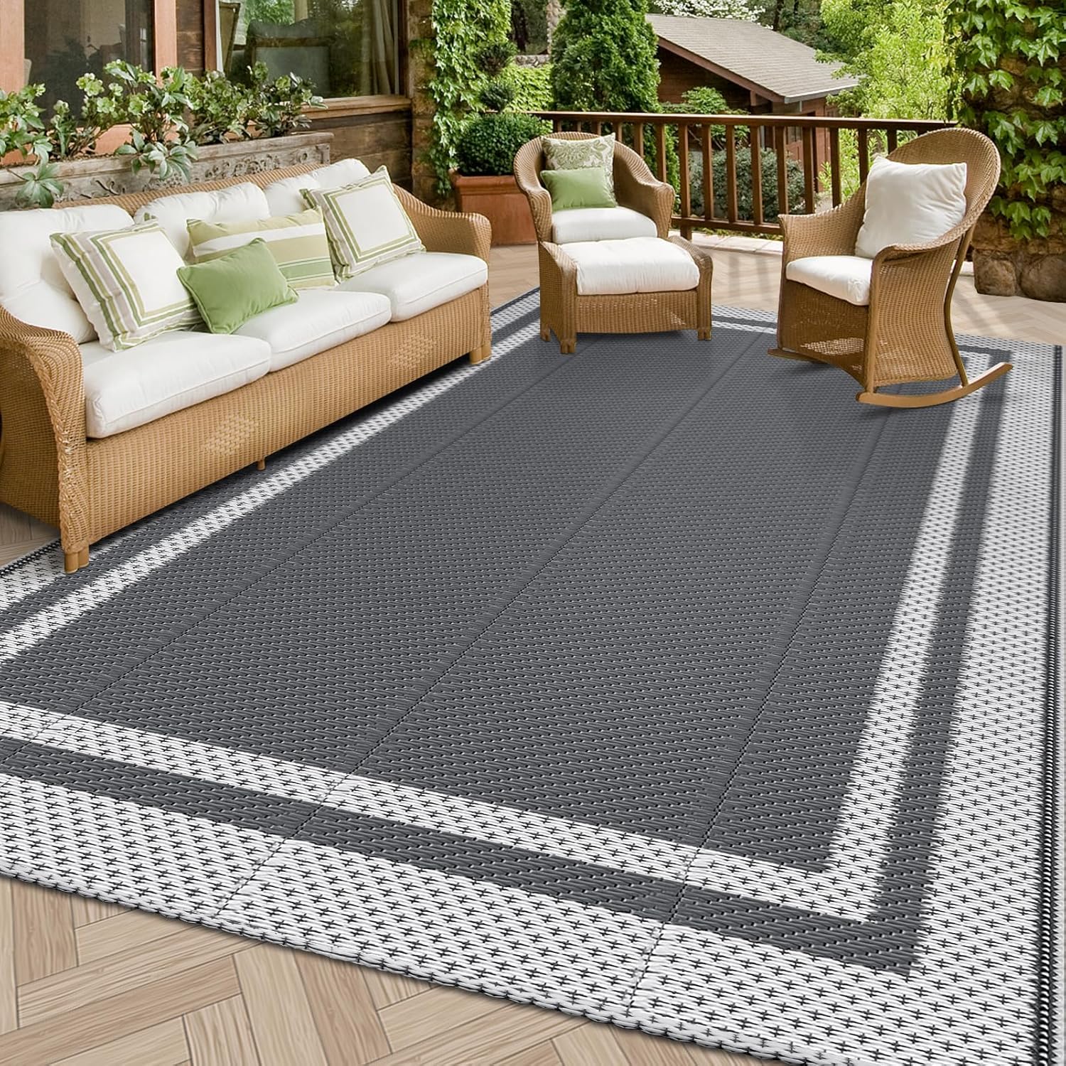 HappyTrends Outdoor Rug, Reversible Plastic Straw, 5x8